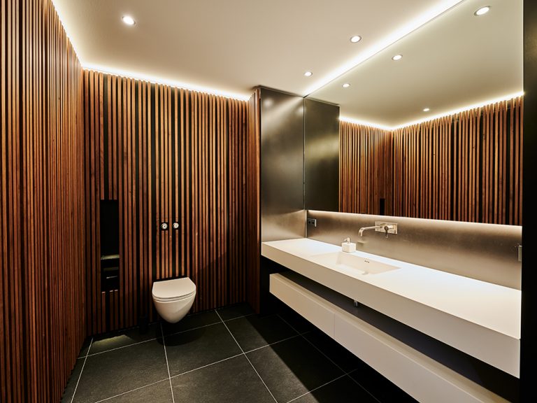 Architekturbeleuchtung für zwei Villen in Nagold, Badezimmer